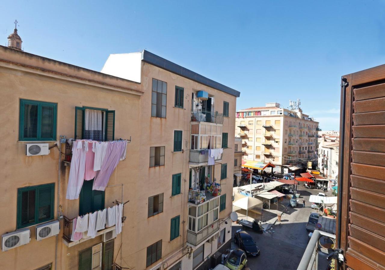 La Casa Di Filippo Appartement Palermo Buitenkant foto