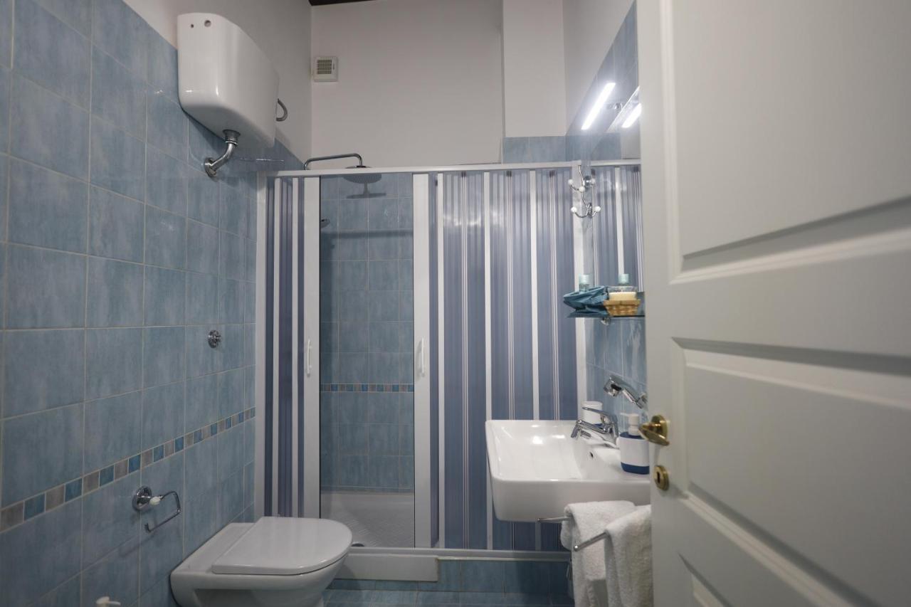 La Casa Di Filippo Appartement Palermo Buitenkant foto