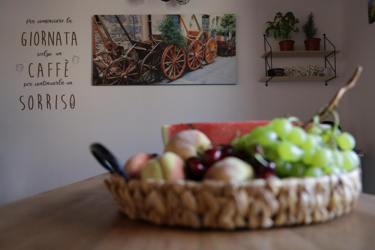 La Casa Di Filippo Appartement Palermo Buitenkant foto